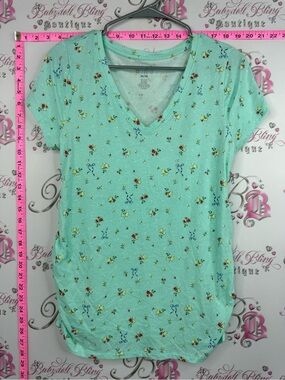 Paisley Sky tshirt bows ribbons Mint Green Floral V-Neck Short Sleeve Tee